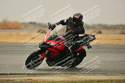 media/Nov-30-2024-TrackDaz (Sat) [[cb671e698a]]/C Group/Session 4 (Sunset)/